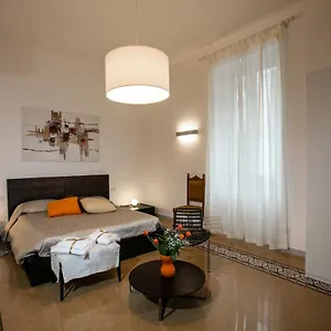 Apartment Abate Luxury Interno 3, Bari