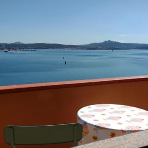  Appartement Appartamentino Panoramico...con Finestra Sul Mare! Italie
