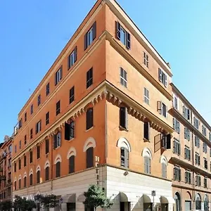 Hotel Lh Lloyd