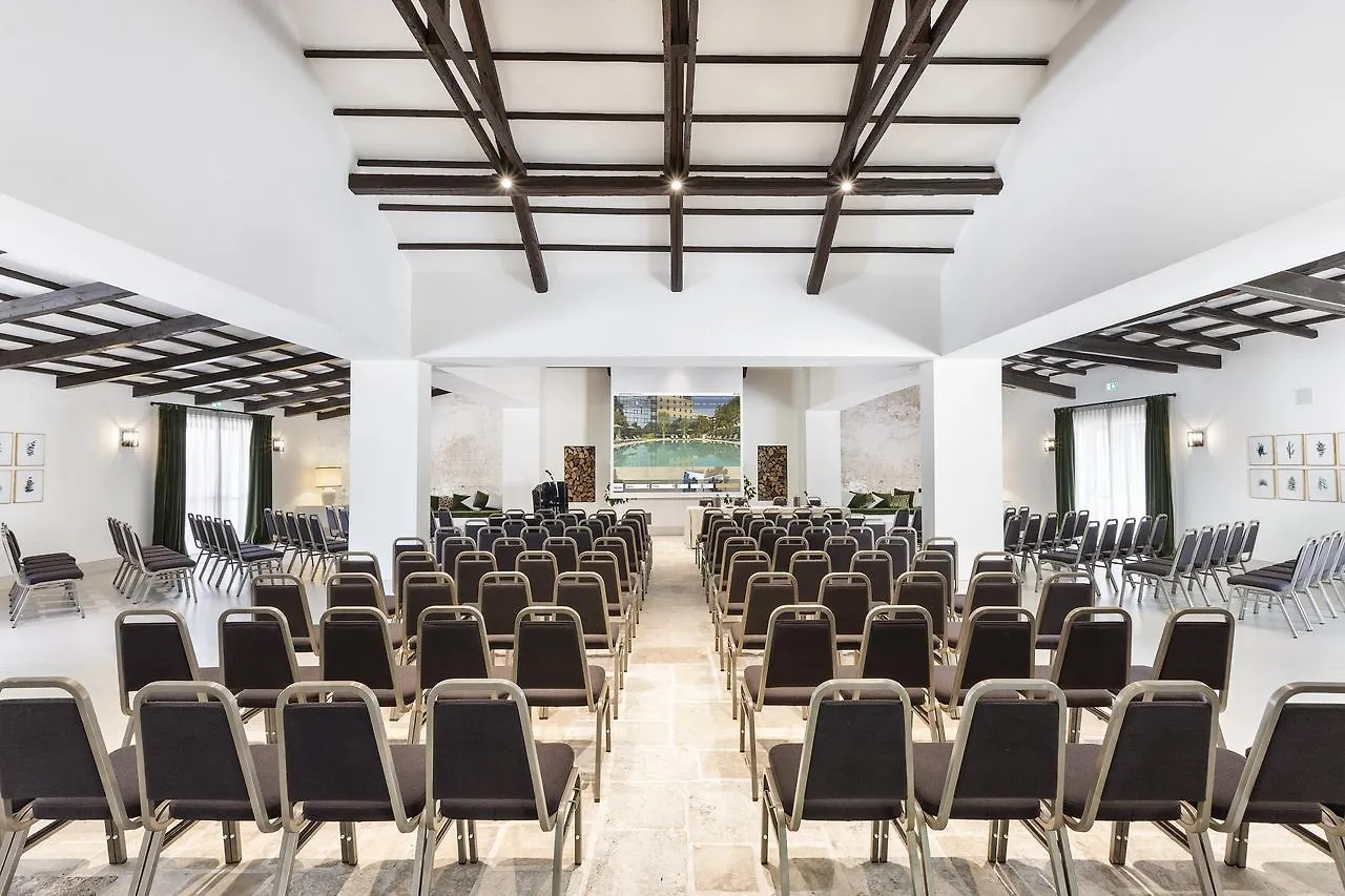 מלון Mercure Villa Romanazzi Carducci בארי